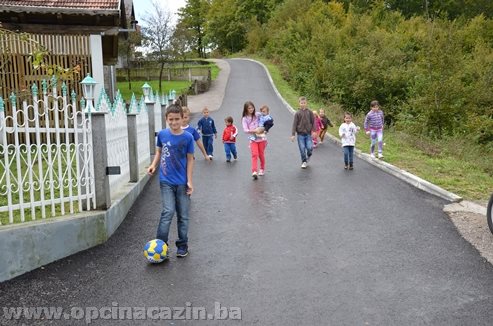 mali mještani naselja budimli?i-kum